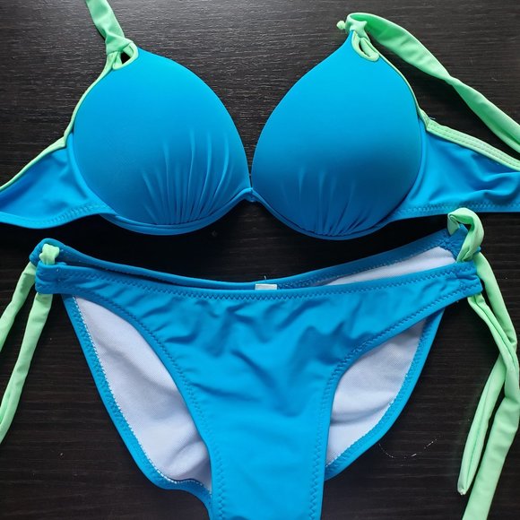 Beautiful New Push-Up Scrunch Back Bikini. - Picture 5 of 5